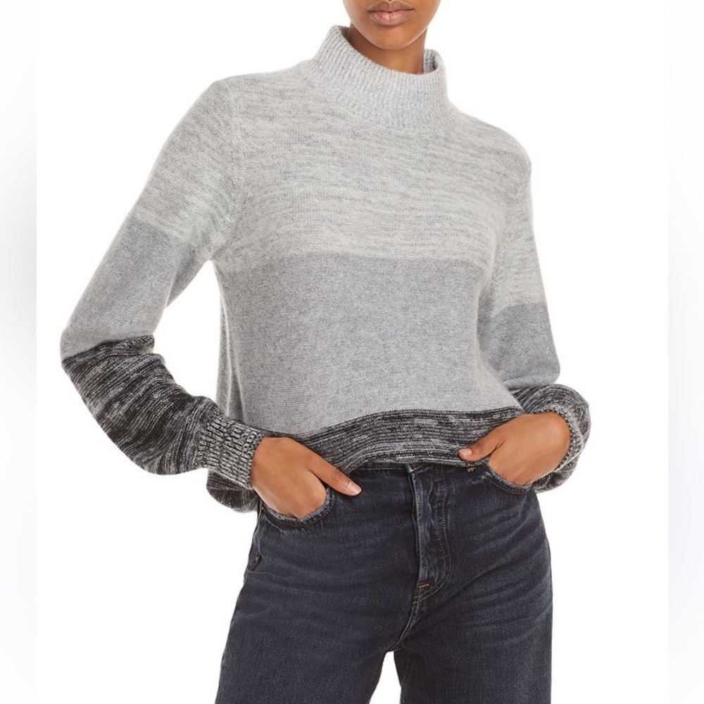 Bloomingdale's Gray and Black Ombré gradientTurtleneck Sweater 100% Cashmere